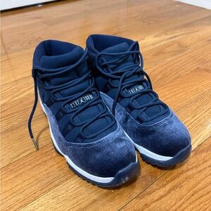 Air Jordan 11 Retro Midnight Navy